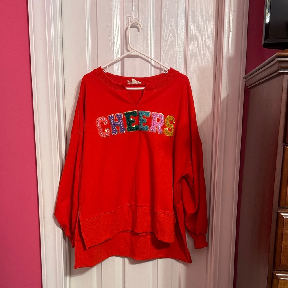 Peach Love California Vibrant Red Cheers Top
